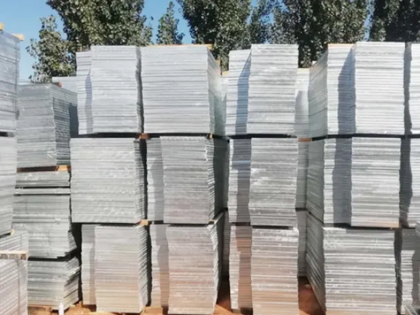 Serrated steel grating 384/60/60 has been sent to Turkey