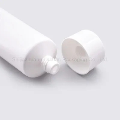 Travel Use White Plastic Bottles with Screw Cap for Cosmetic