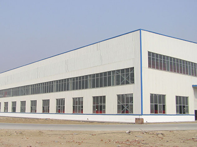 Construction Method Of Anti-Corrosive Paint For Steel Warehouse Building