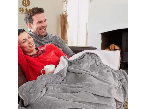 ​Difference Between An Electric Blanket and A Heated Blanket