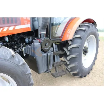 Farmlead FL-1354 farm tractor