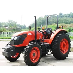 Kubota 704 Farm Tractor. مستعملة Kubota 704 Farm Tractor