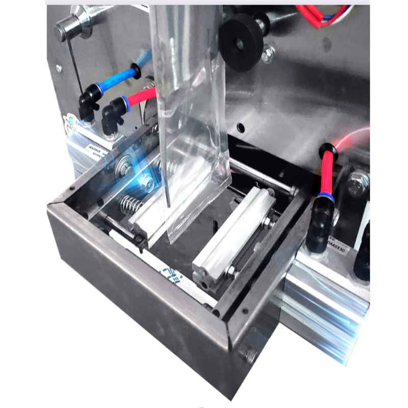 Automatic liquid paste packaging machine for small business