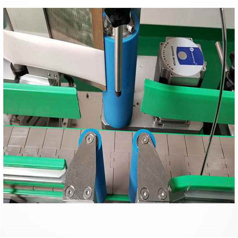 AZONE MACHINERY--Factory for Automatic inline round bottle labeling machine