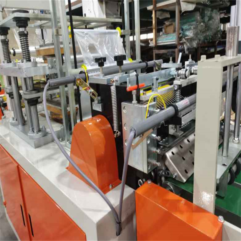 AZONE MACHINERYFactory for Automatic TPE disposable gloves making machine