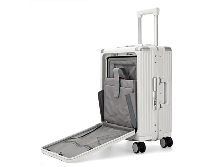 How To Clean A Suitcase: Tips for All Luggage