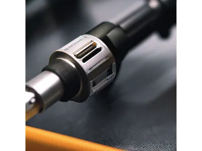 Zakaj so električni izvijači z nadzorom navora bistveni v proizvodnji elektronike: 75 % napak zaradi nepravilnih nastavitev navora