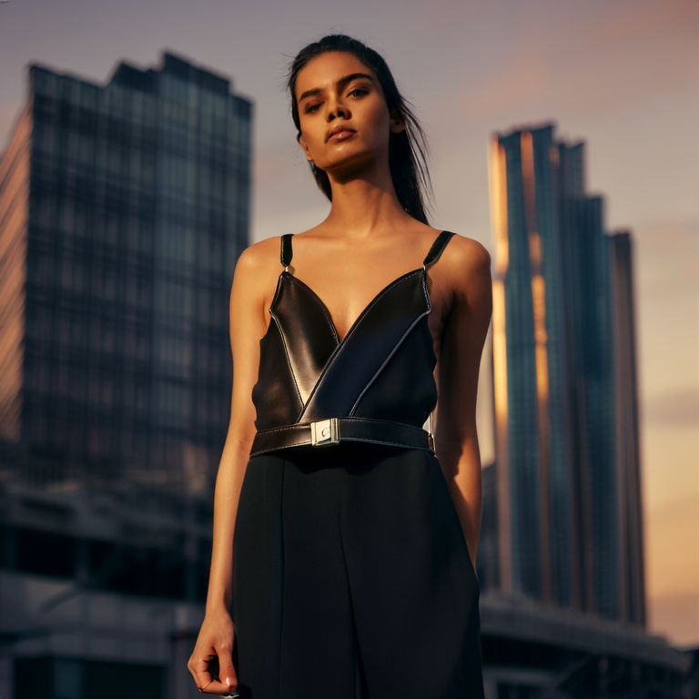 Perfect Fit in Custom Women Suspenders for Plus-Size Clients: 5 Essential Tips