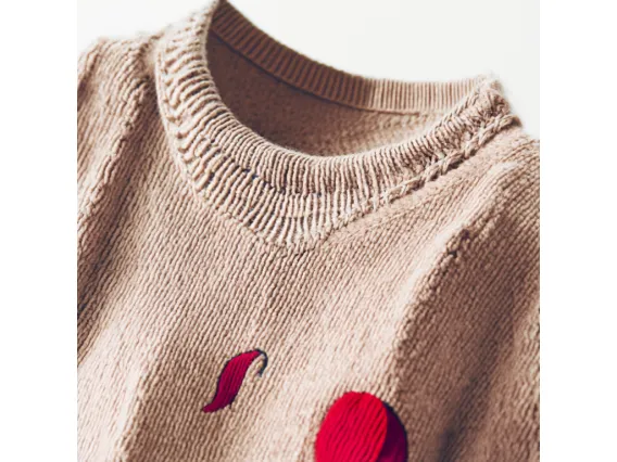 How custom sweater manufacturing works: from design to delivery