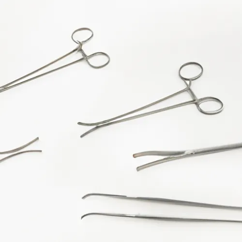 Disposable biopsy forceps suppliers offer a convenient and cost-effective solution for medical professionals performing biopsy procedures. These disposable forceps eliminate the need for sterilization, saving valuable time in a busy medical setting. Additionally, they reduce the risk of cross-contamination between patients, ensuring patient safety.