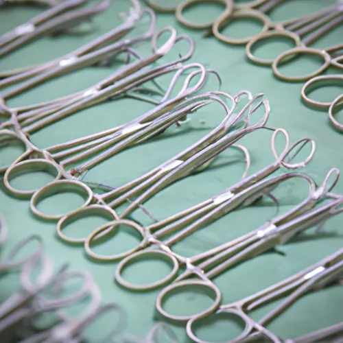 These factories offer a wide range of tissue forceps with various configurations to meet the specific needs of surgeons. From straight to curved forceps, each instrument is designed to provide a secure grip on tissues without causing damage.