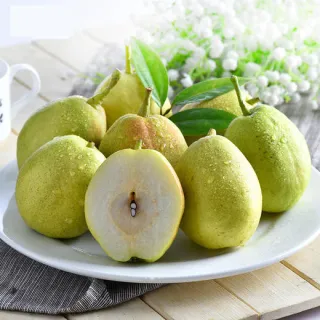 Round Huangguan Pear is mainly produced in Zhao County, Shijiazhuang, Hebei Province. Round huangguan pear is famous at home and abroad.