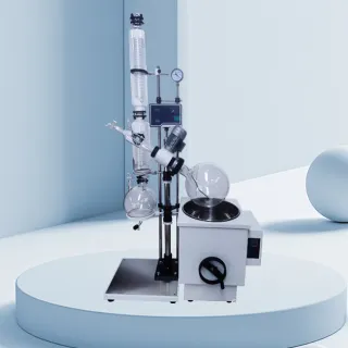 The equipment can be used for the separation of complex mixtures, such as natural products, fatty acids, and terpenes, to produce highly purified fractions.