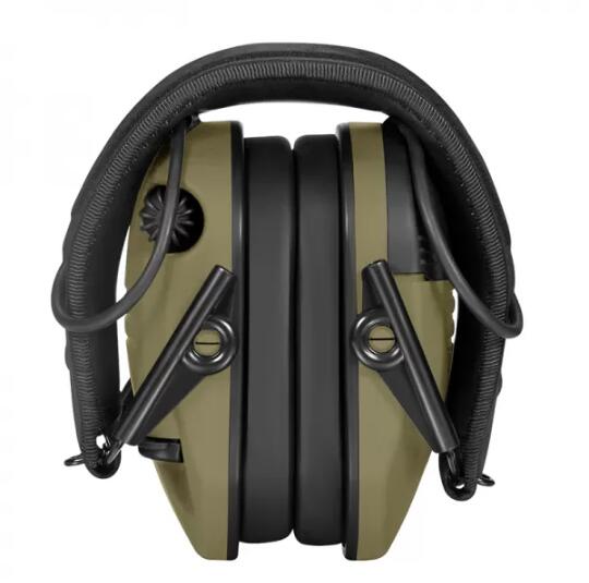 Prioritize safety without compromising on sound quality with industrial-grade headphones, perfect for those working in loud environments where hearing protection is paramount.