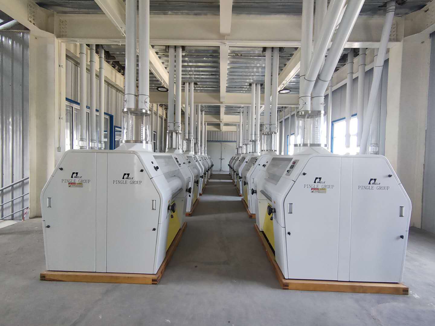 The purifier is one of the main equipment in the wheat factory. This purifier is suitable for purifying and classifying semolina, medium semolina and wheat flour. Widely used in wheat, corn and corn flour mills.