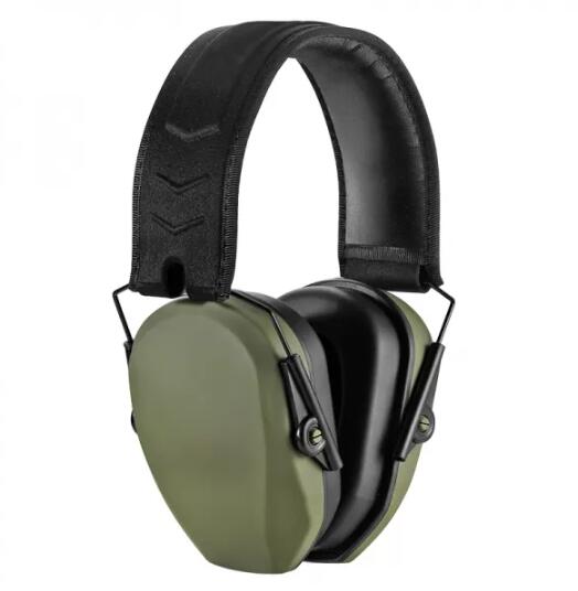 Prioritize safety without compromising on comfort with these labor protection headphones, featuring a lightweight design and adjustable headbands for all-day wear in challenging environments.
