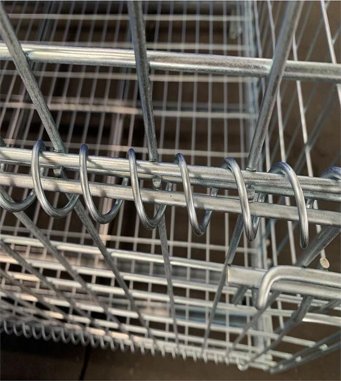 Metal Wire Decking provides sturdy support for your warehouse shelves.