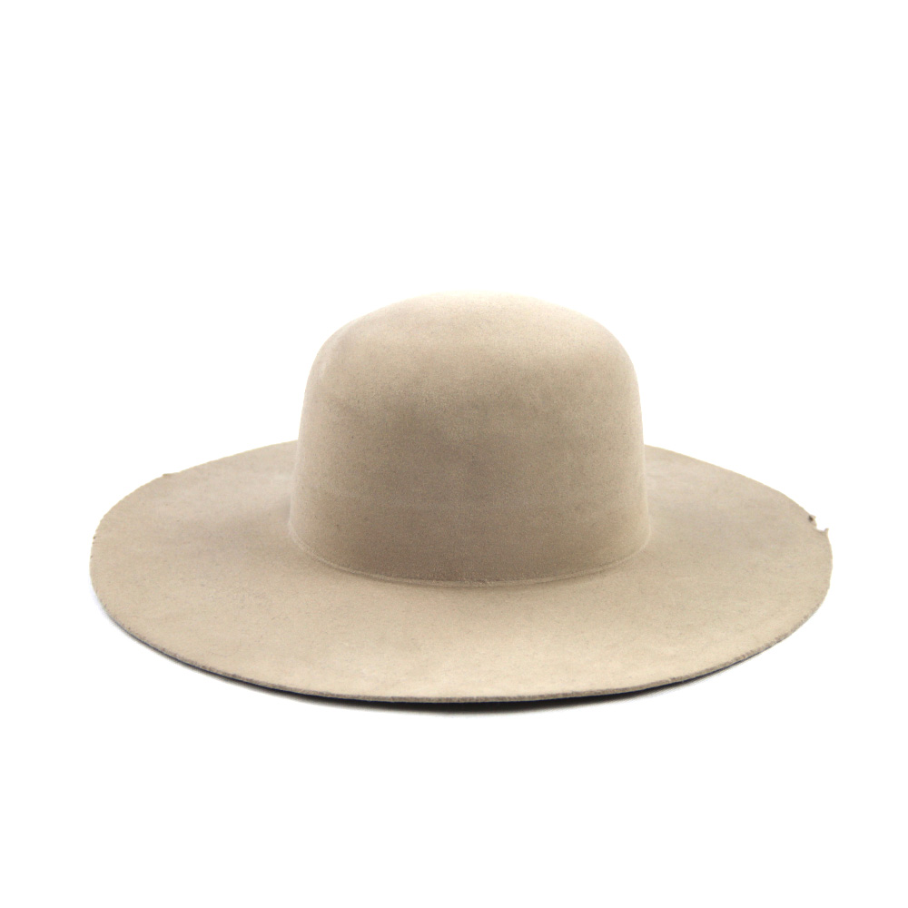 Hat body with shaped