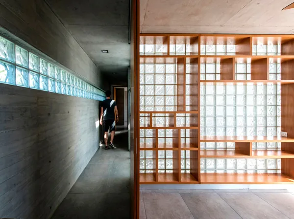 Glass Bricks in Houses: Achieving Natural Light and Privacy with Translucent Blocks