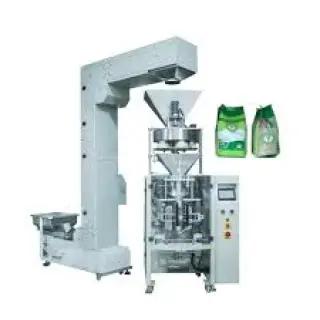These enhanced and advanced pouch packing machine are able to pack different bag sizes and can be used in food and beverage industries, chemical industries
