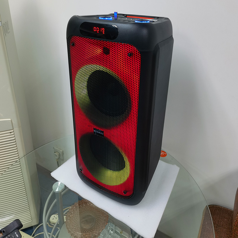 Speaker / Leadder / Bluetooth / Flame Screen / Outdoors / TWS / Gitar Interface / USB / Battery / SP-D83