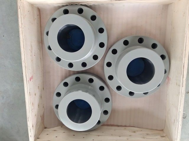 MeiValve Company provides Saudi customers with 7-1/16 &quot;10000PSI API 6A Double Studded Adapter Dsa Flange and welded flanges.