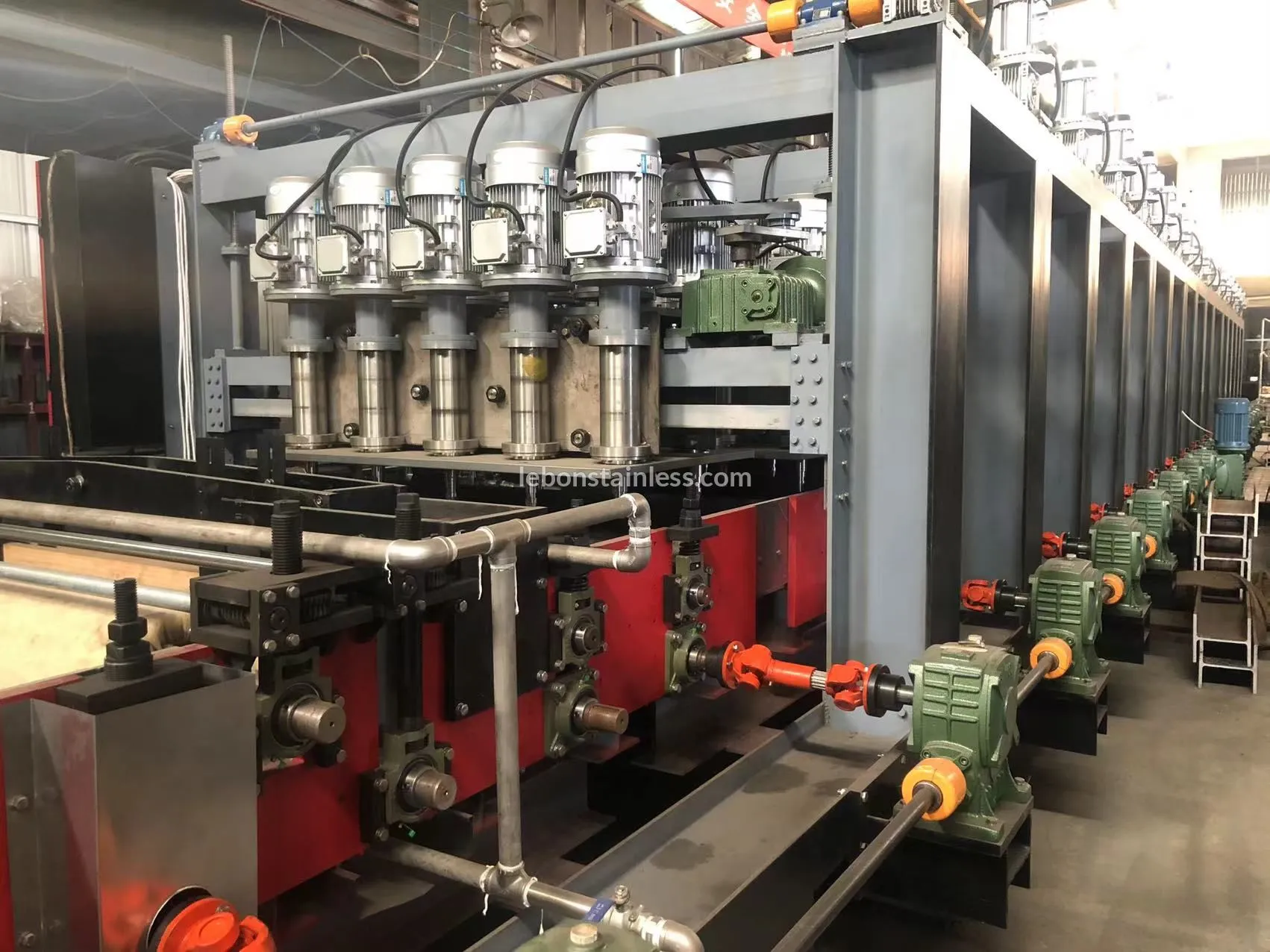 Successful Delivery of 16 Sets of Super 8K Mirror Polishing Production Line to Russia Customer Successful Delivery of 16 Sets of Super 8K Mirror Polishing Production Line to Russia Customer