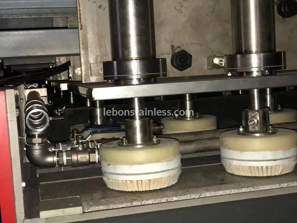 Successful Delivery of 16 Sets of Super 8K Mirror Polishing Production Line to Russia Customer Successful Delivery of 16 Sets of Super 8K Mirror Polishing Production Line to Russia Customer