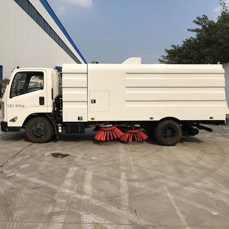 HOWO Sweeper Truck