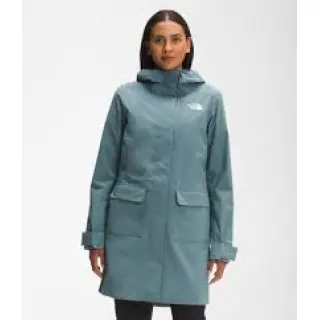 It can be worn without any worries even on mild winter days as its material protects you from rain, wind and cold.
