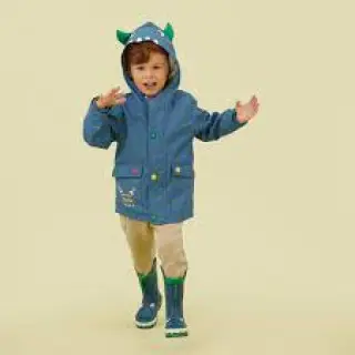 Wrap up your little one nice and warm during the winter with our delightful range of baby & toddler raincoats.