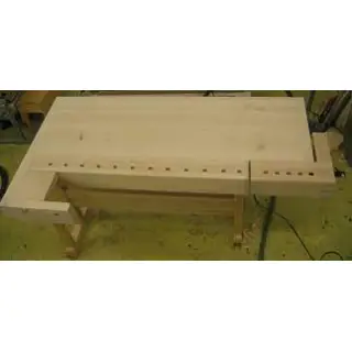 A workbench can be used for deep cleaning, to fit a new chain or change tires.