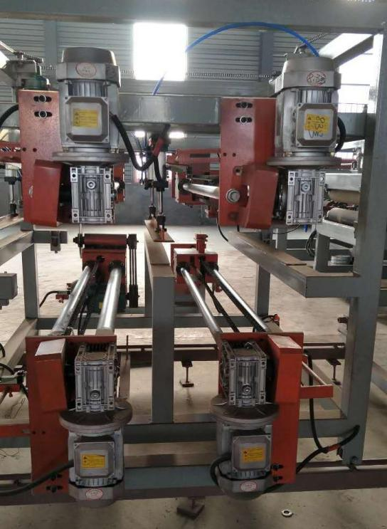 EPS/ROCK-WOOL INTERIOR COLORED STEEL SANDWICH PANEL PRODUCTION LINE