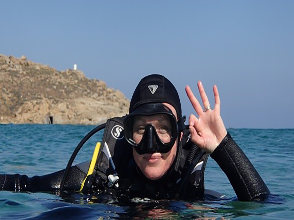 A Few Great Reasons To Choose A Drysuit Over A Thick Wetsuit