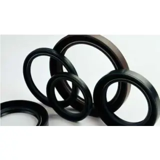 Types of Rubber Used in Making Rubber Seals
Natural Rubber
Nitrile Rubber
Chlorosulfonated Polyethylene (CSM)
Fluoroelastomers (FKM)/Viton
Butyl Rubber
Silicone Rubber
Styrene Butadiene Rubber