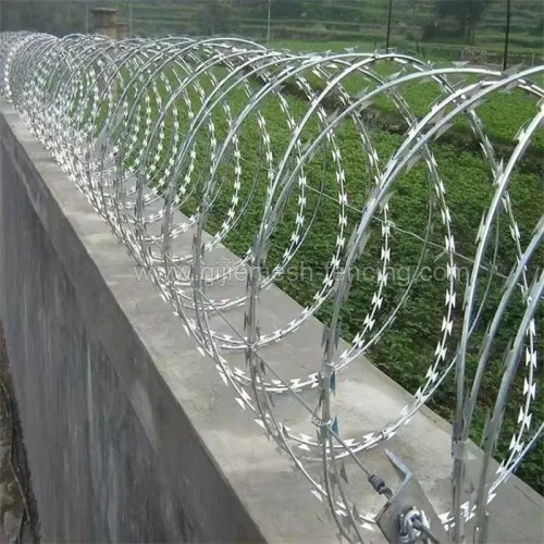 Spiral Single cross razor concertina wire