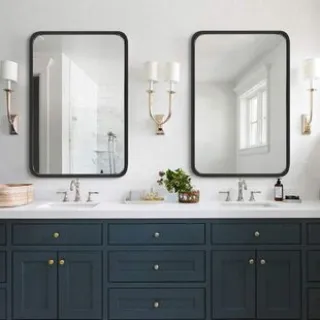 An LED wall mirror is an excellent bathroom cabinet. Not only is it convenient for daily makeup, but it also enhances the interior space of the bathroom.
