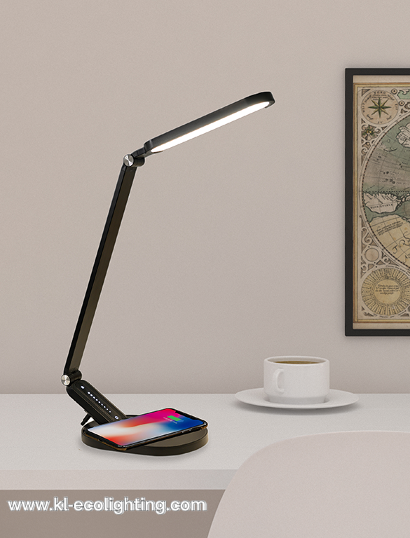 mobile wireless charging table lamp,desk lamp with wireless charger