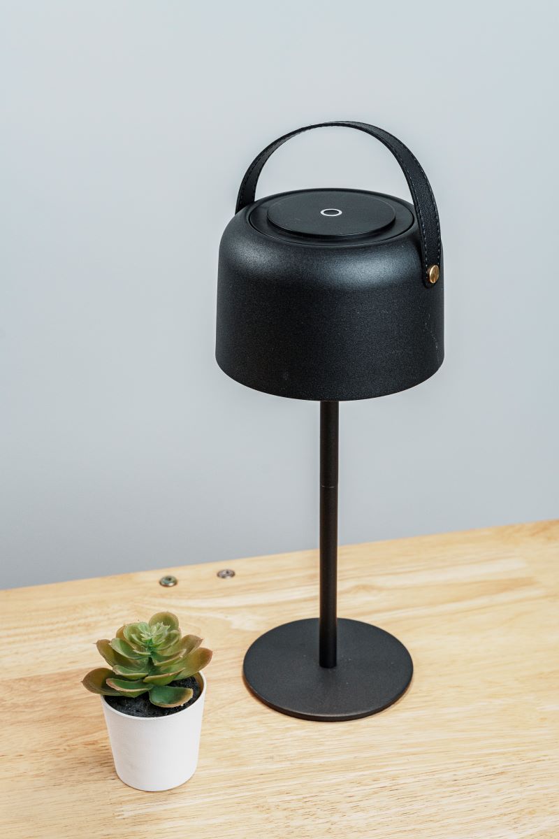 Magnetic head /Rechargeable LED Table Lamp with Handle(KL2516HM)