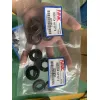 L150-5922 ختم الزيت Hitachi Auto Parts Oil Seal 14.8 * 30 * 7.5 / 8.