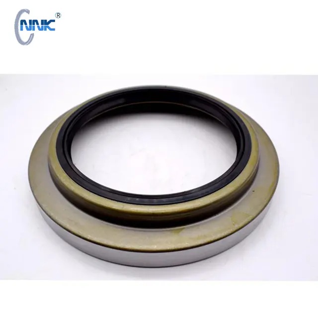 ISUZU Oil Seal 95*132*12/22 NBR Nitrile Rubber Two Lip