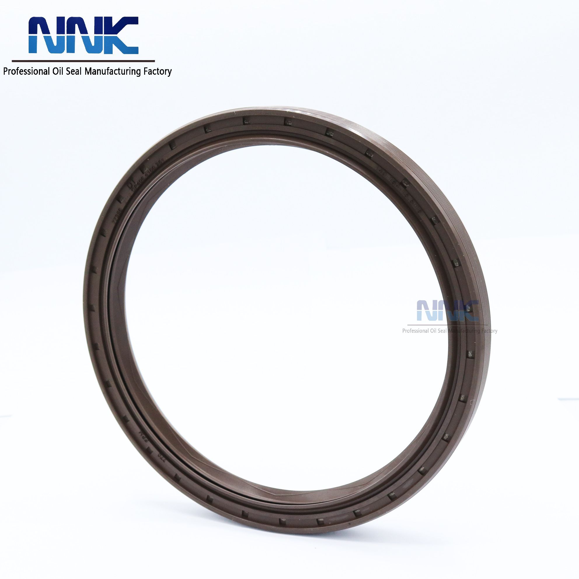 Wheel Hub Oil Seal DT 2.16251 Shaft Seal 140*164*15.5/18 For Volvo