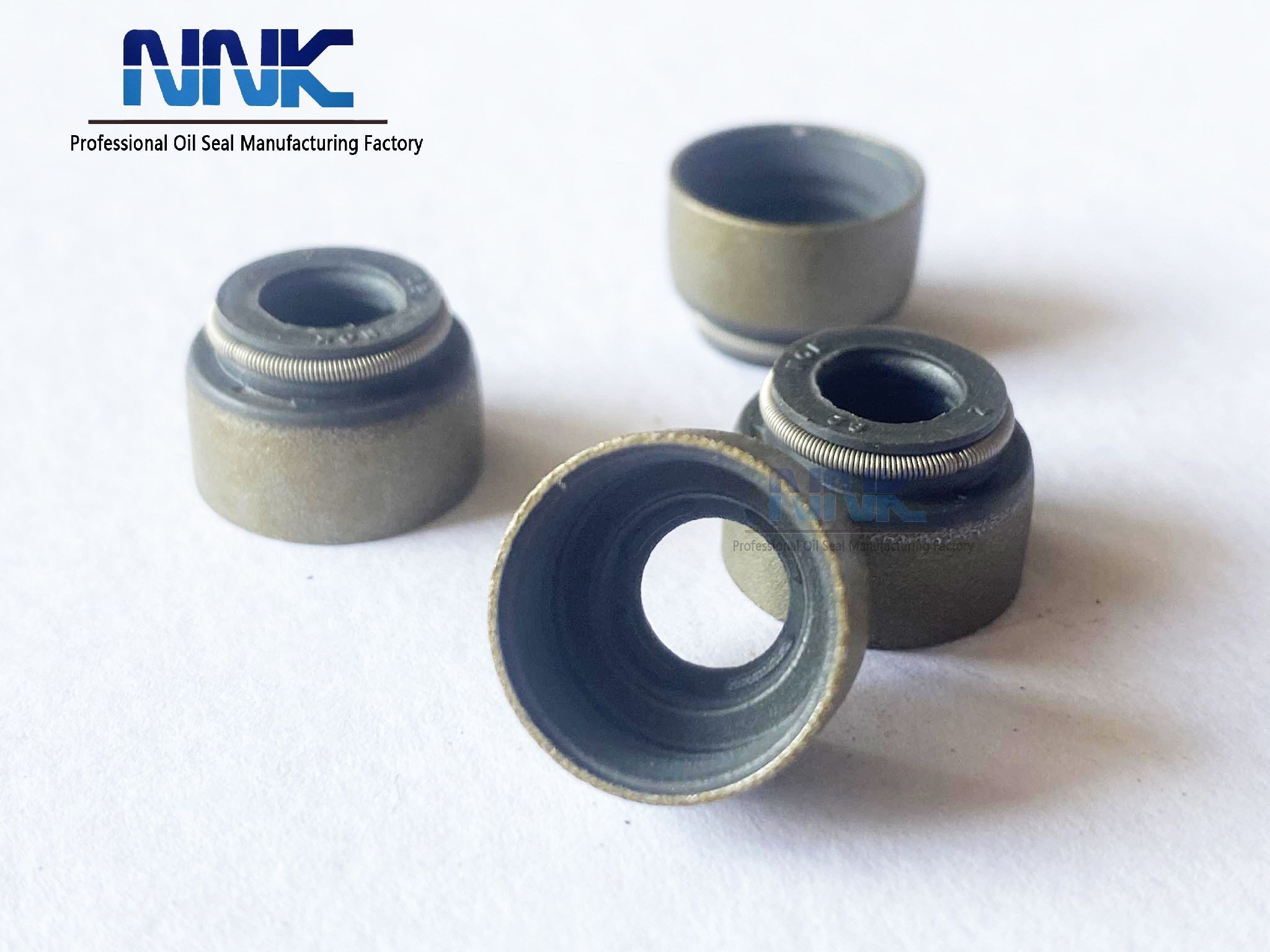 OEM 90913 02023 Automotive Engine Valve Stem Oil Seal for TOYOTA