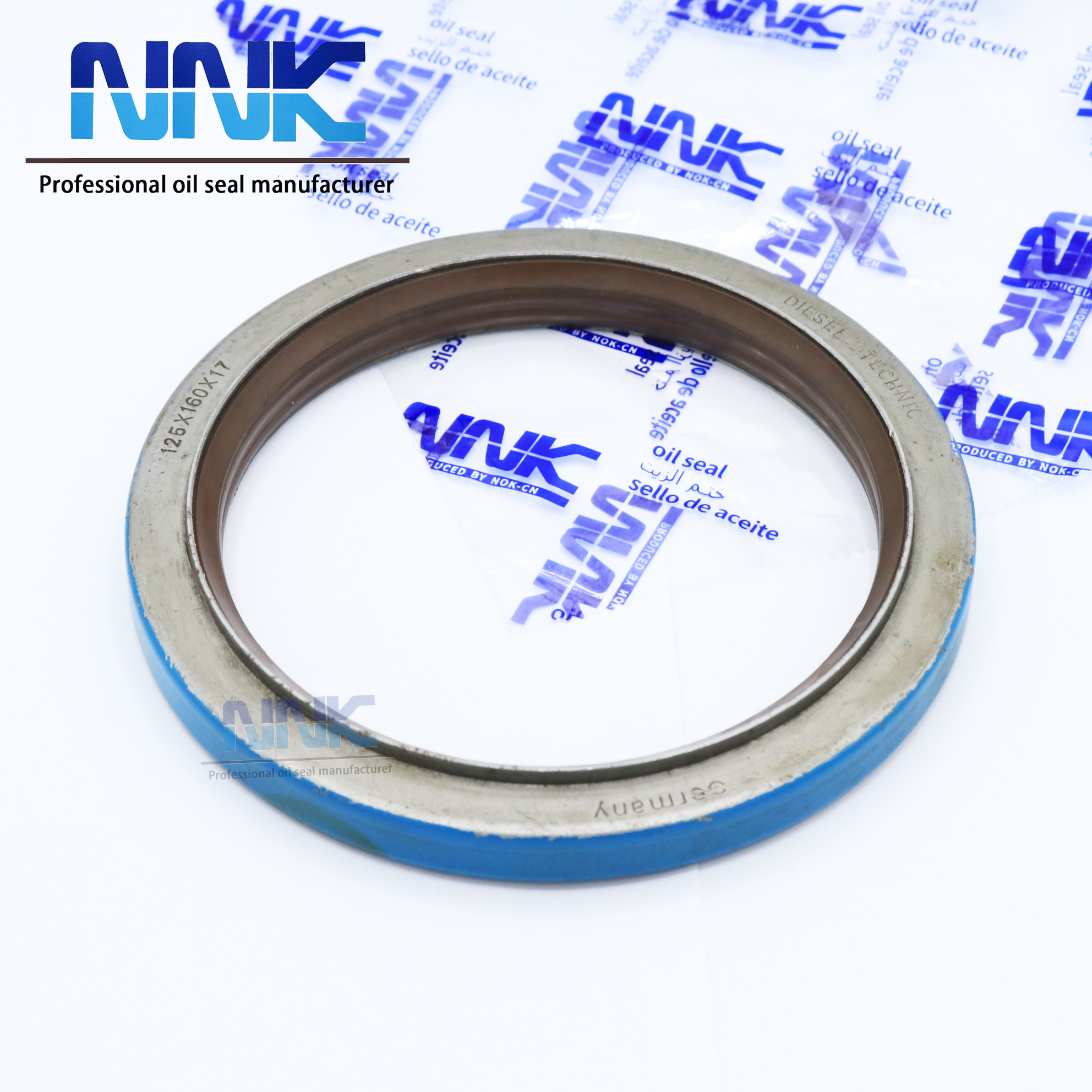 Truck Parts Rear Hub Oil Seal 125*160*17 Truck Oil Seal For DAF
