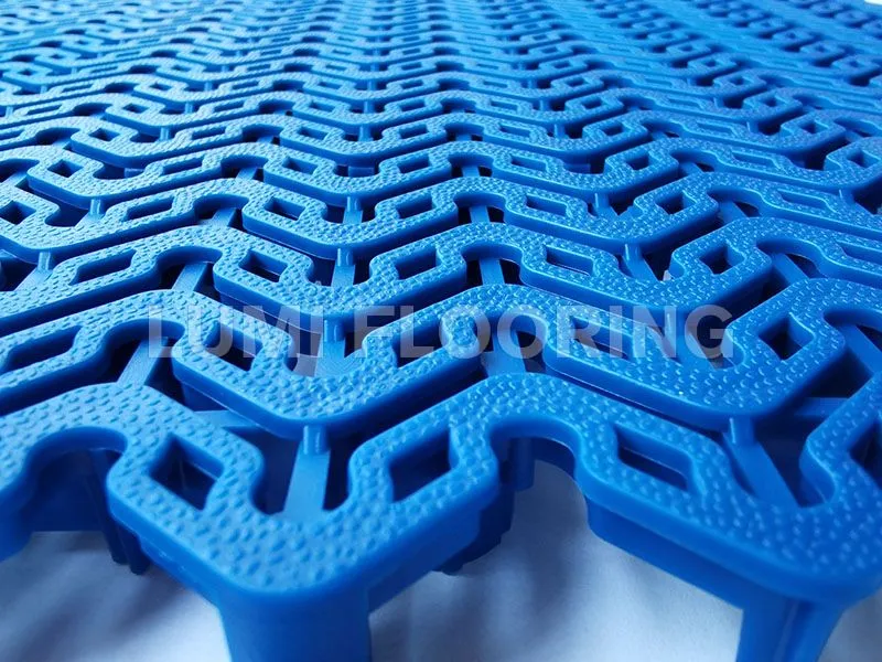 New Three Dimensional Suspended Interlocking Flooring For Outdoor Sports Venue