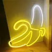 Luce al neon a banana