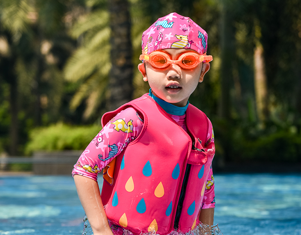 ​​​​​​​4 Essential Swim Vest Safety Rules Every Parent Must Know