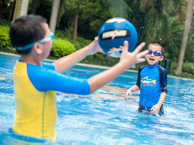 Beach Vacation Essentials: Lightweight Neoprene Toy Packing List