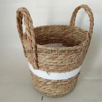 Rustic Grass Baskets For Flowers And Planters
