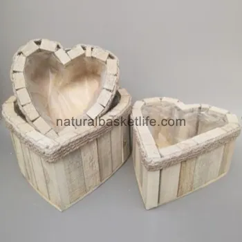 Natural Wood Baskets With Plastic For Flowers